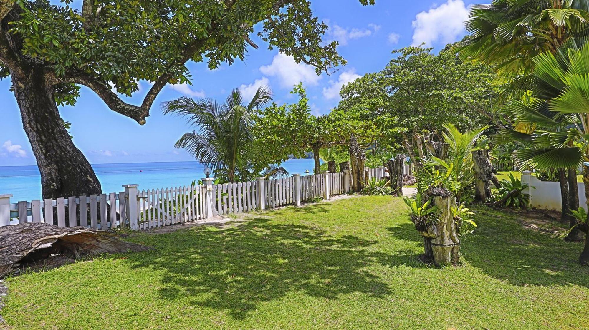 Chateau Elysium Beau Vallon  Buitenkant foto